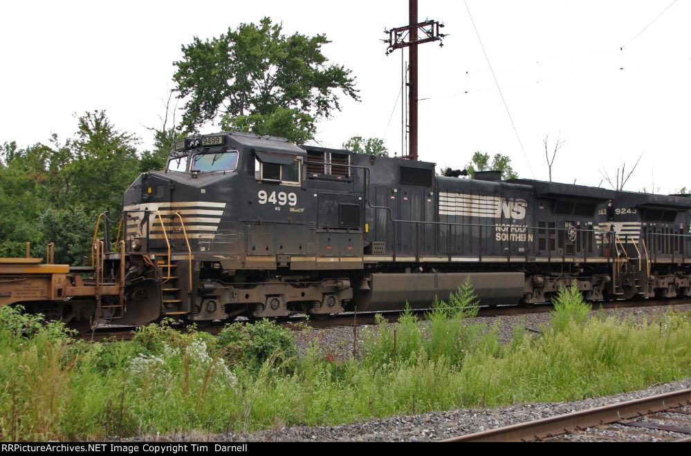 NS 9499 on 26E